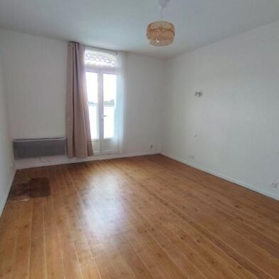 Maison 3 pièces 800 €