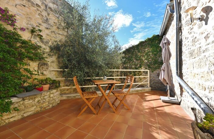 Charmante maison de village avec cour, terrasse et terrain non a — photo 2