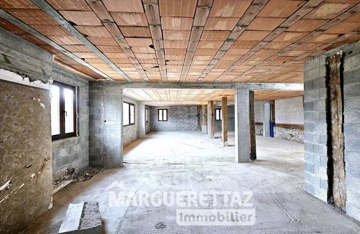 PLATEAU DE 135 M² FINI OU A AMENAGER — photo 3