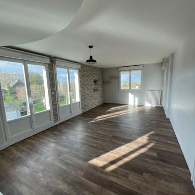 Appartement 4 pièces 850 €