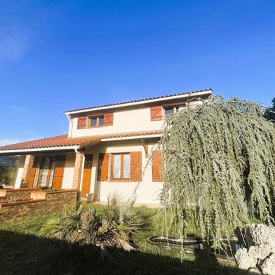 Maison 7 pièces 400000 €