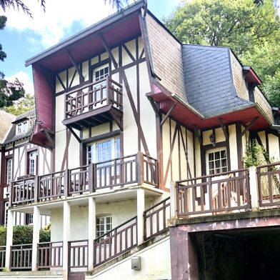 Maison 6 pièces 332800 €