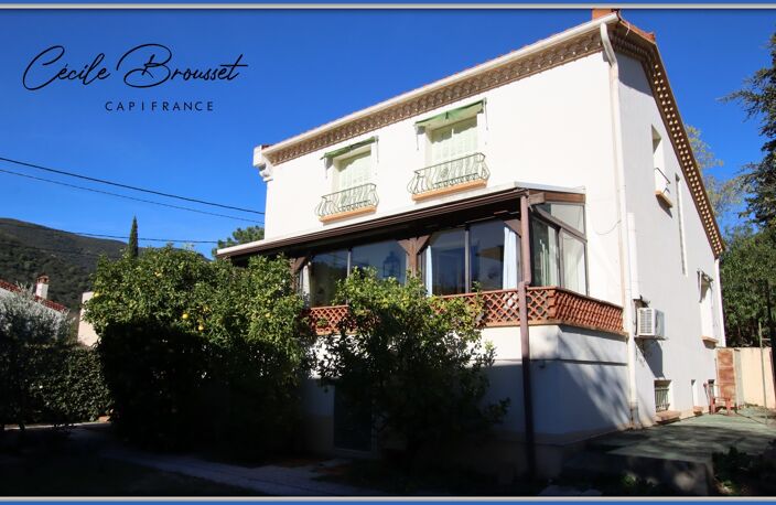 Villa 4 faces pleine de charme et de potentiel à AMELIE LES BAINS PALALDA (66) — photo 2