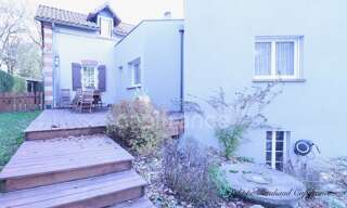 Maison 11 Pièces 144 m² à vendre à Saint-Hilaire-de-Voust (85120)