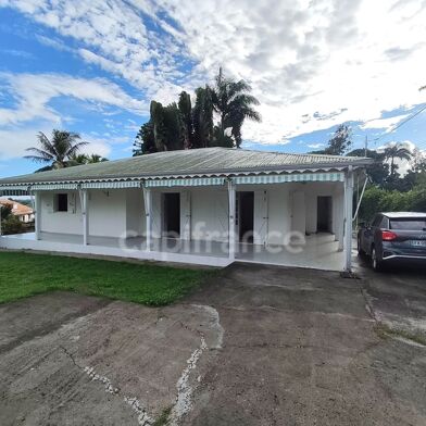 Maison 5 pièces 397850 €