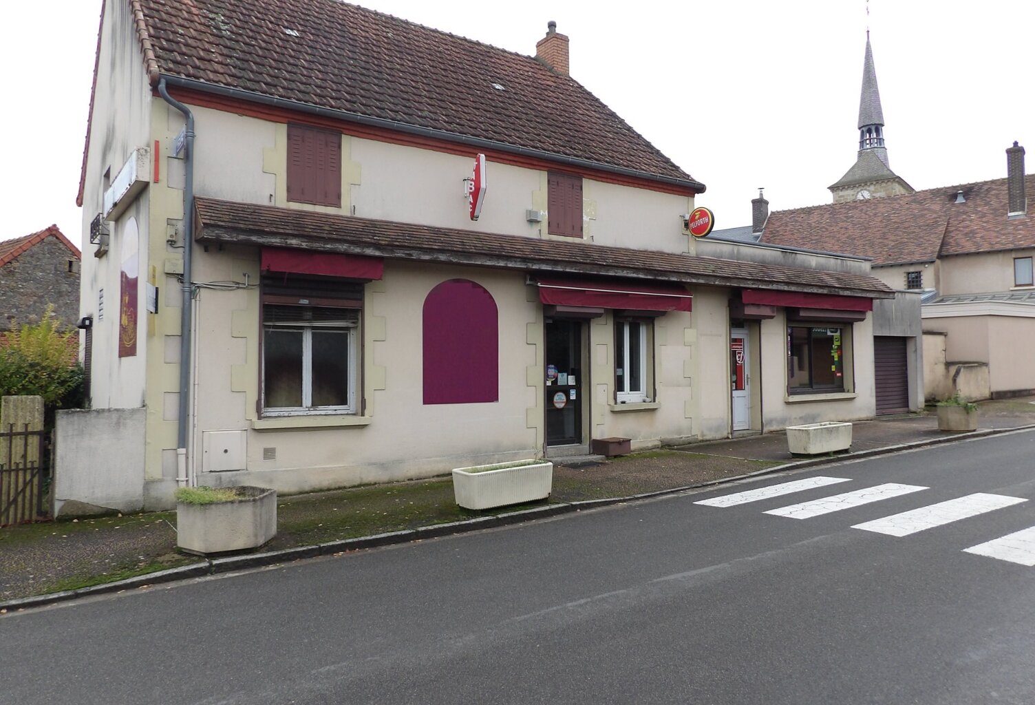 Maison à vendre 5 pièces MALICORNE (03) — photo 1