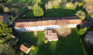 Maison 9 Pièces 250 m² à vendre à Lussant (17430)