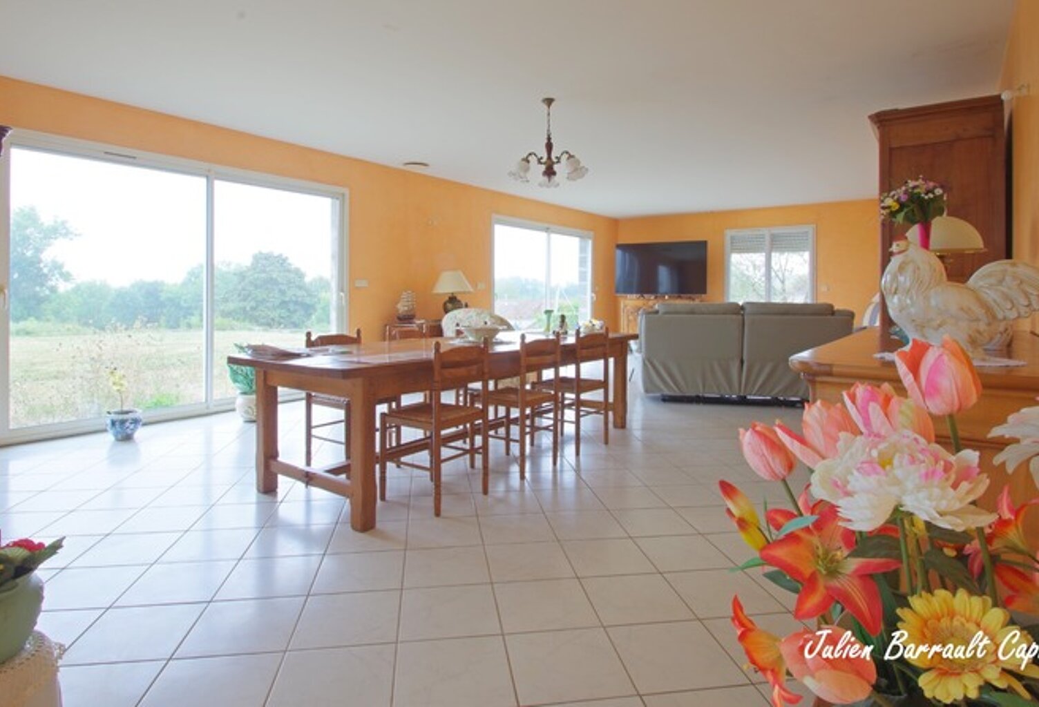 Grande maison familiale de 210m² construite en 2005 avec sous sol intégral — photo 1