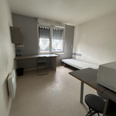 Appartement 1 pièces 470 €