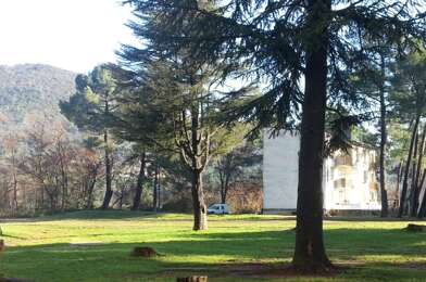 Appartement 3 pièces 458 €