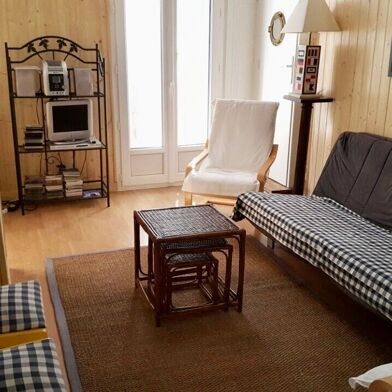 Appartement 3 pièces 1050 €
