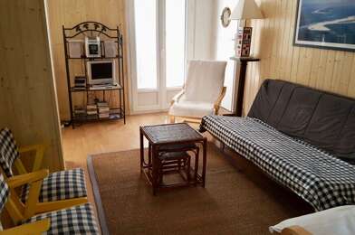 Appartement 3 pièces 1050 €