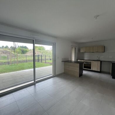 Appartement 3 pièces 1135 €