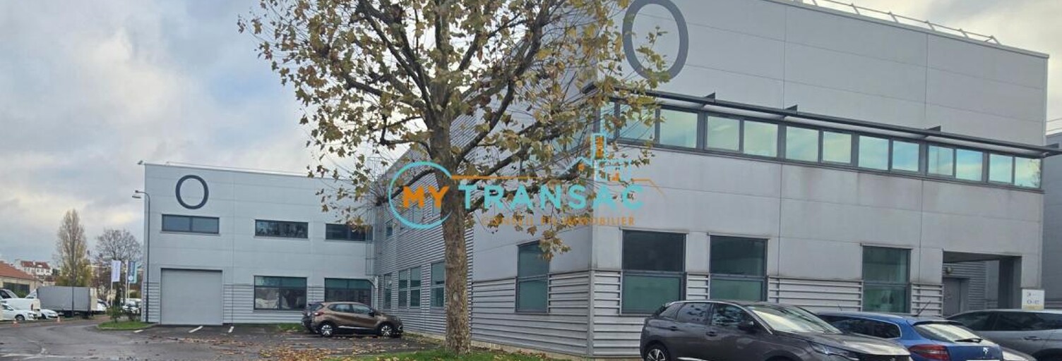 Local industriel  822 m² à louer à Ivry-sur-Seine (94200)
