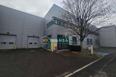 Local industriel  11013 €