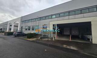 Local industriel  178 m² à louer à Ivry-sur-Seine (94200)