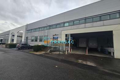 Local industriel  2002 €