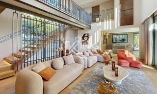 Maison 7 Pièces 242 m² à vendre à Saint-Raphaël (83700)