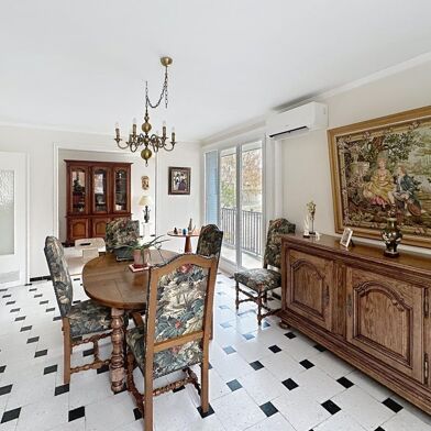 Appartement 4 pièces 138000 €