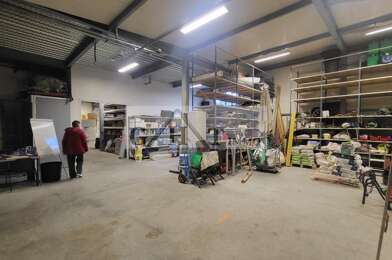 Local industriel  4600 €