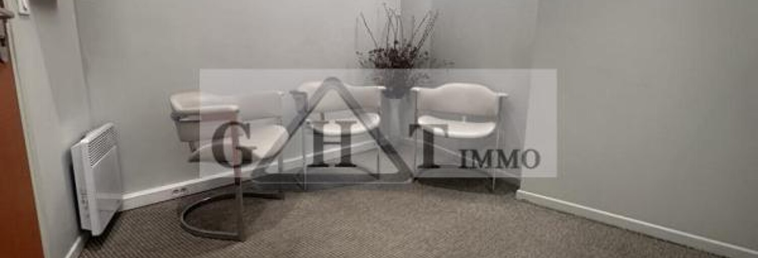 Bureau  85 m² à louer à Créteil (94000)