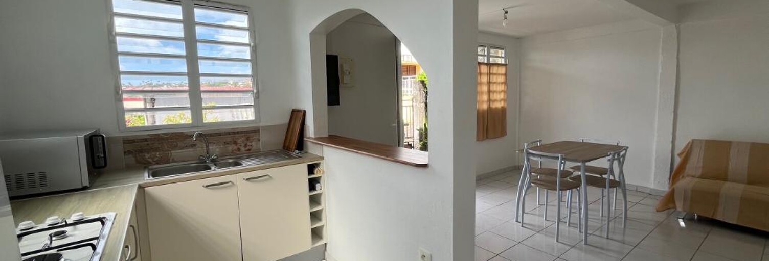 Appartement 2 Pièces 44 m² à louer à Fort-de-France (97200)