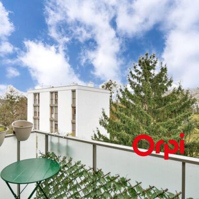 Appartement 4 pièces 215000 €