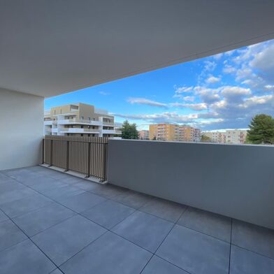 Appartement 2 pièces 836 €