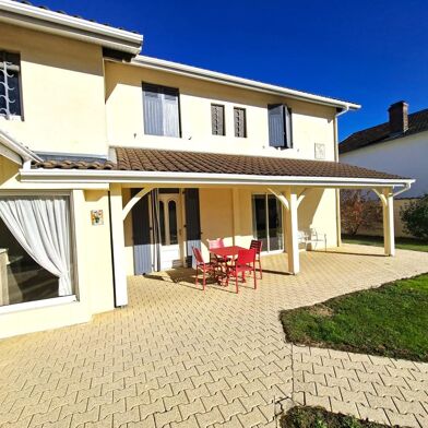 Maison 5 pièces 399000 €