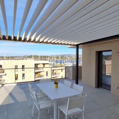 Appartement 4 pièces 2350 €