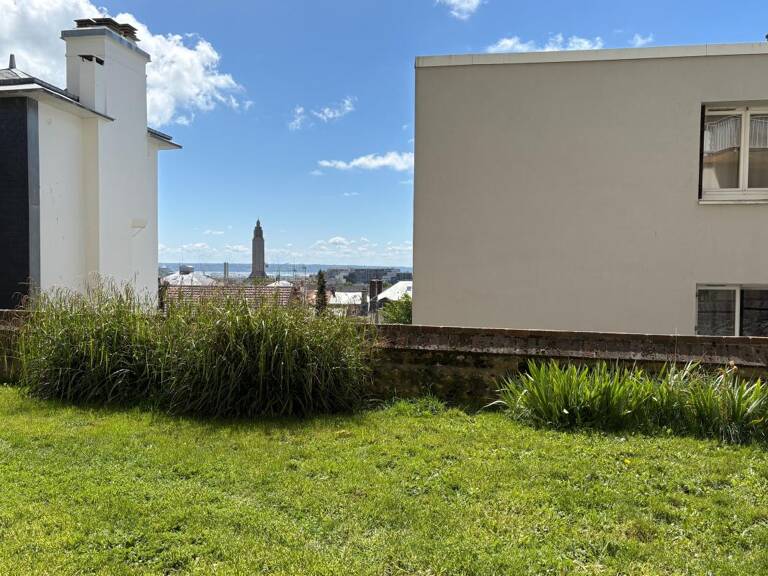 Appartement avec ascenseur À Vendre rue Félix Faure — photo 1