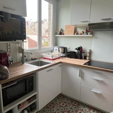 Appartement 3 pièces 670 €