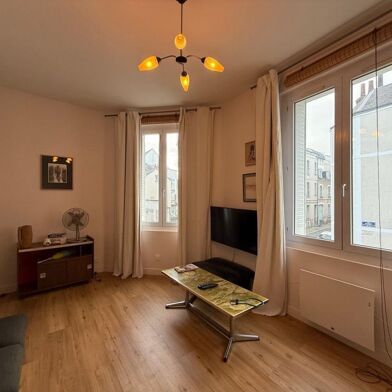 Appartement 2 pièces 790 €