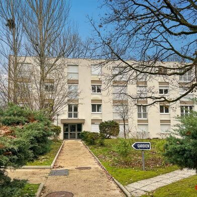 Appartement 2 pièces 574 €