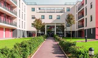 Appartement 1 Pièce 20 m² à vendre à Saint-Cyr-l'École (78210)