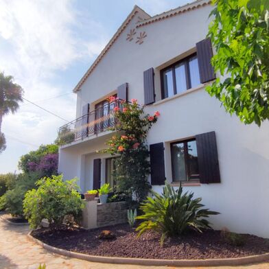 Maison 7 pièces 742500 €