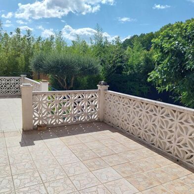 Maison 6 pièces 395000 €