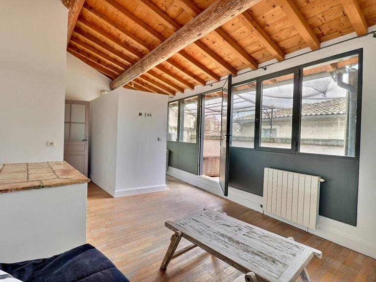 Maison de ville rénovée avec terrasse et garage — photo 1