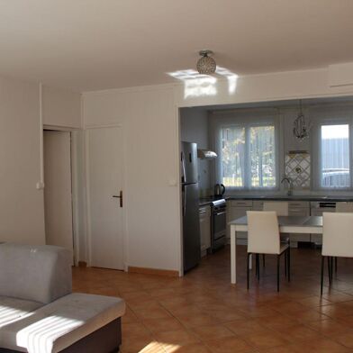 Appartement 3 pièces 146000 €