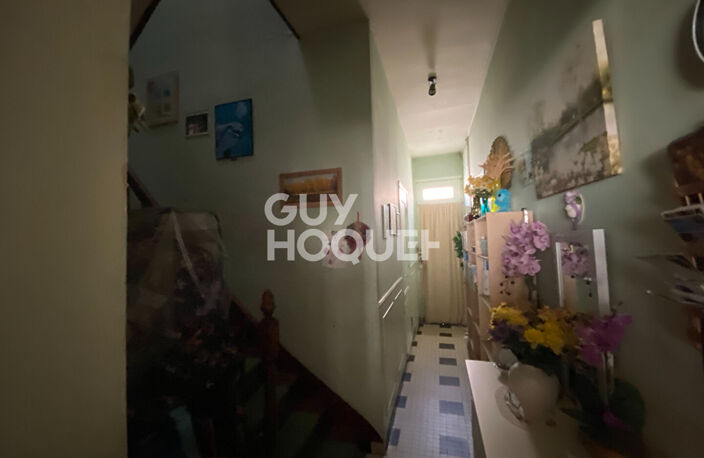 LIBOURNE — photo 3