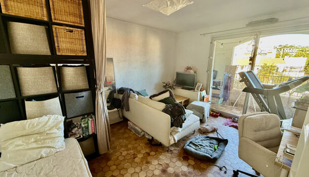 Appartement 2 pièces  à louer Hyères 83400