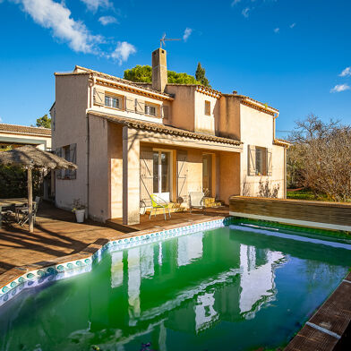 Maison 6 pièces 2577 €