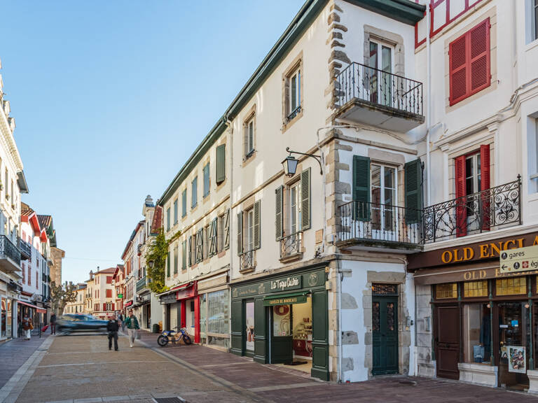 À VENDRE   Appartement de charme au coeur de Saint-Jean-de-Lu — photo 1
