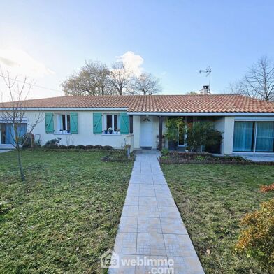 Maison 5 pièces 398650 €