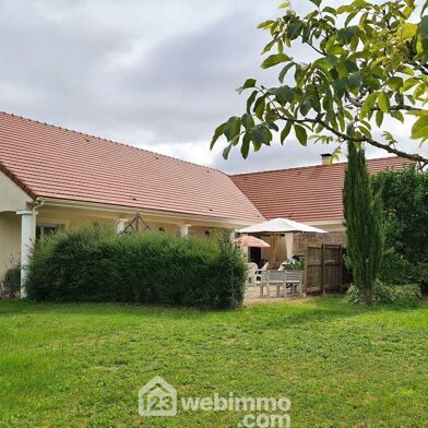 Maison 8 pièces 598500 €