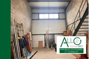 Local industriel  160 m² à louer à Anglet (64600)