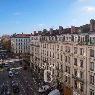 Appartement 3 pièces 640000 €