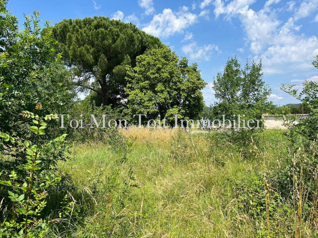 -VIC LE FESC - Terrain constructible de 349m2 env. — photo du bien