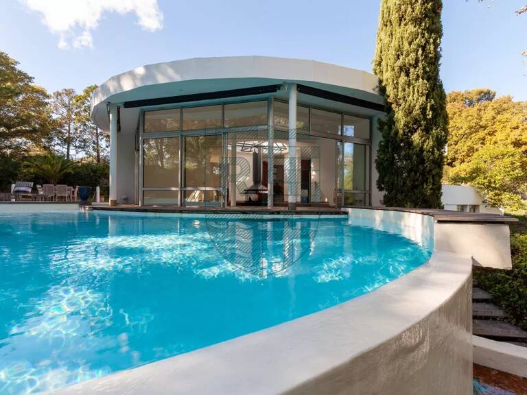 MARSEILLE 12EME - MAISON D’EXCEPTION AVEC PISCINE ET TENNIS — photo 1
