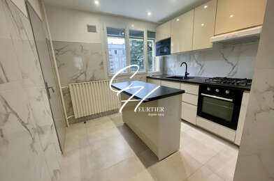 Appartement 4 pièces 115000 €